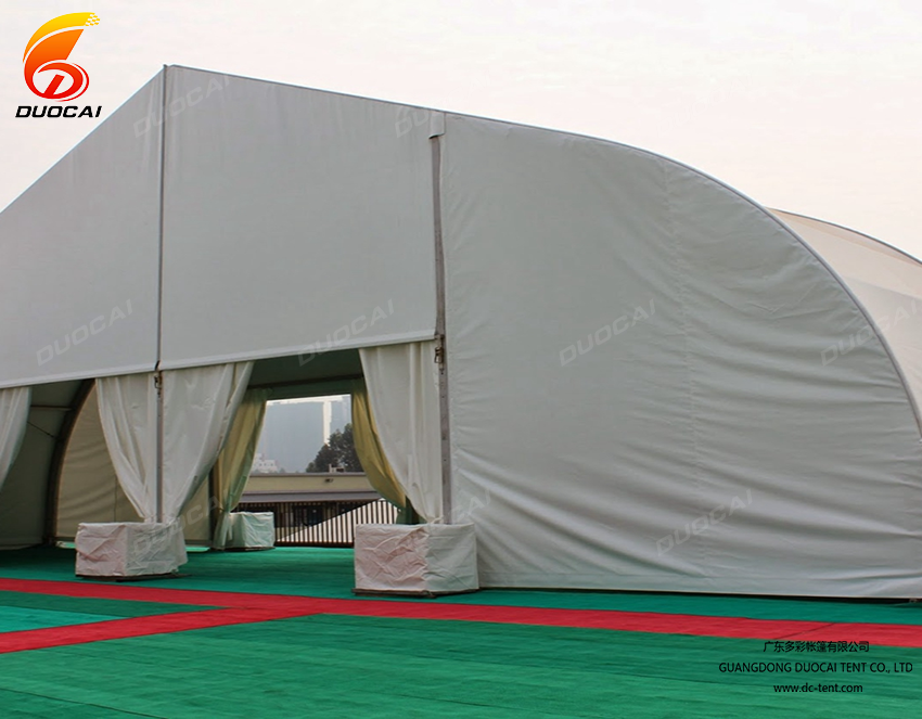 New Design Fashion PVC Waterproof Curved Tent for Party/Exhibition/Sports Events