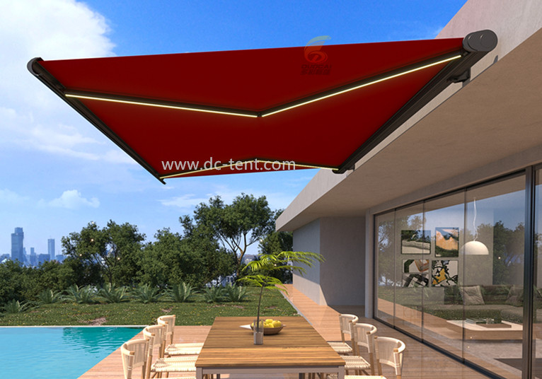 Villa garden sunshade solution: How does a full cassete awning enhance the value of outdoor space