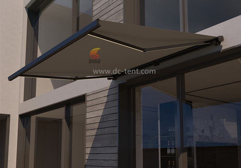 Cleaning and maintenance of full cassete awnings: 5 tips to extend service life